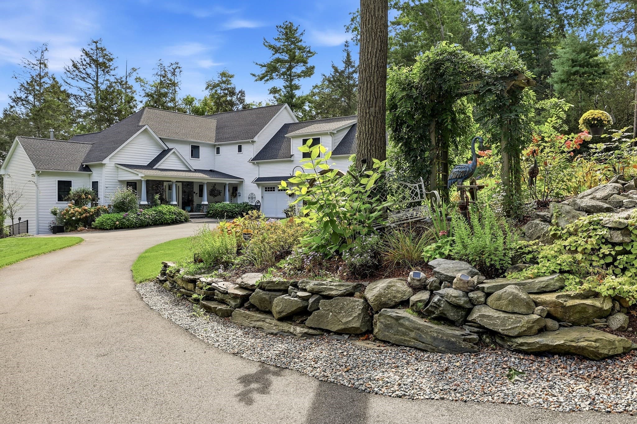 Single Family Residence at 210 Crane Hill Rd, Wilbraham MA 01095, Wilbraham, photo 4 of 41