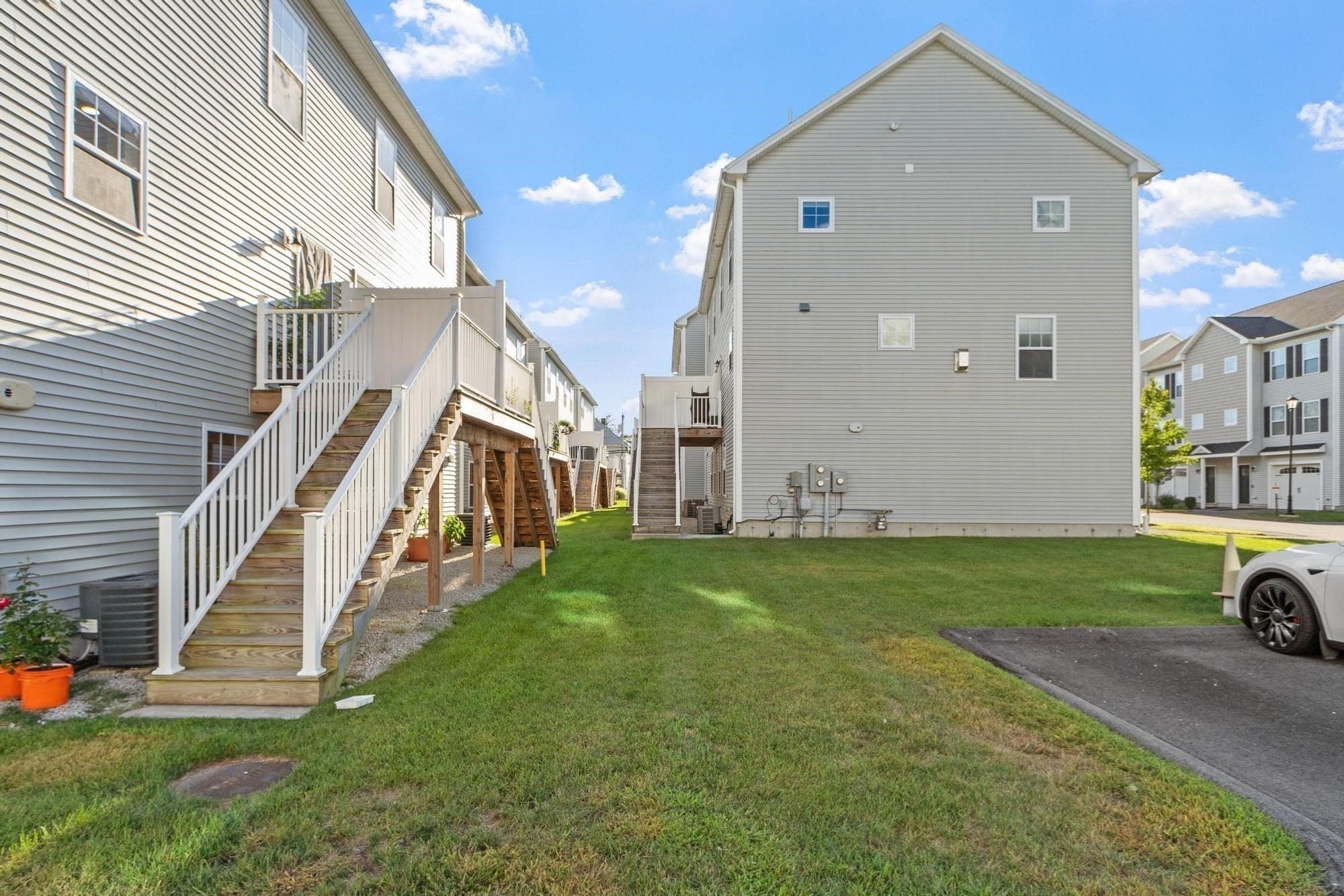 Condominium at 1400 Gorham St # 41, Lowell MA 01852, Lowell, photo 23 of 25