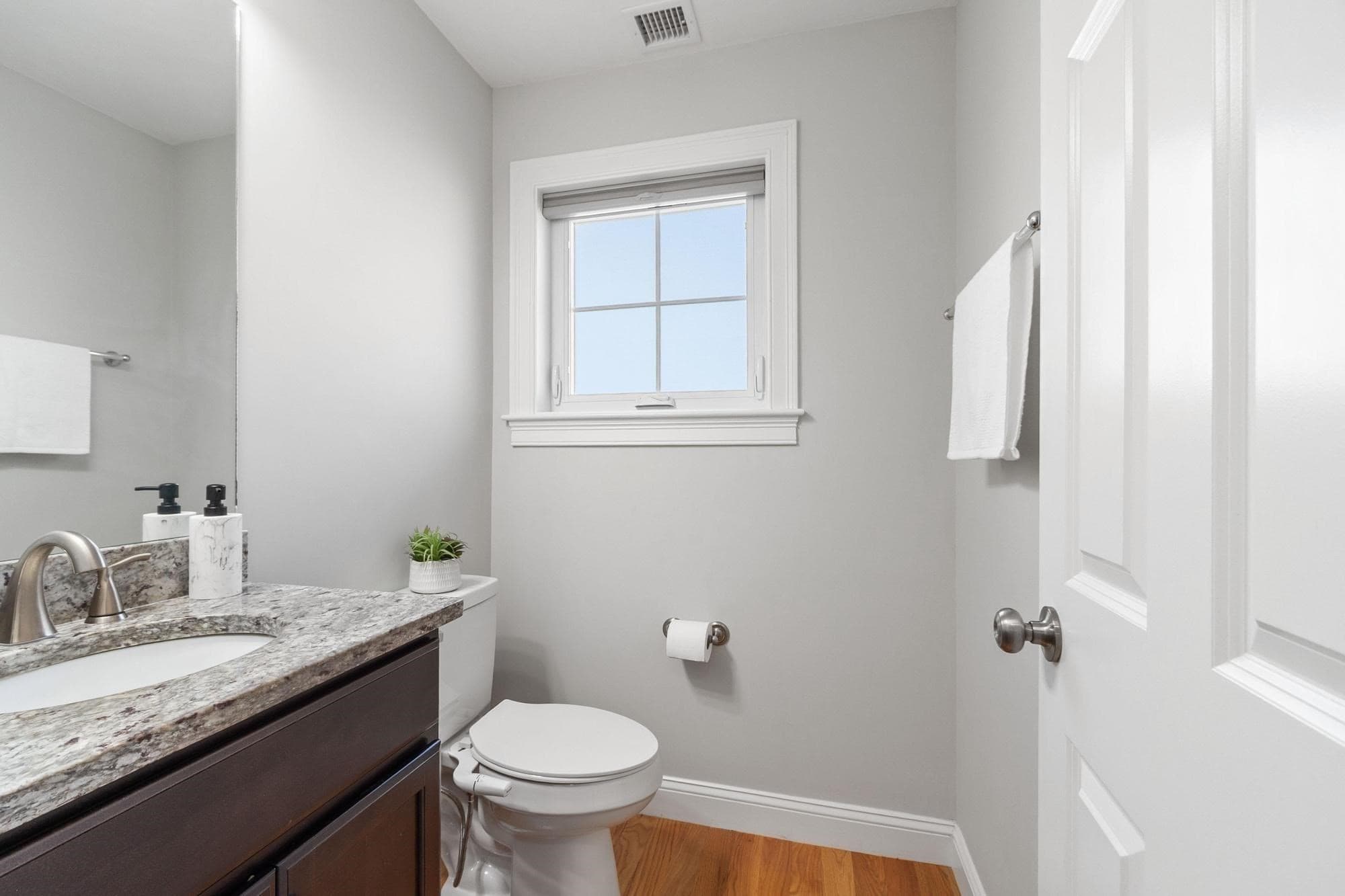 Condominium at 1400 Gorham St # 41, Lowell MA 01852, Lowell, photo 9 of 25