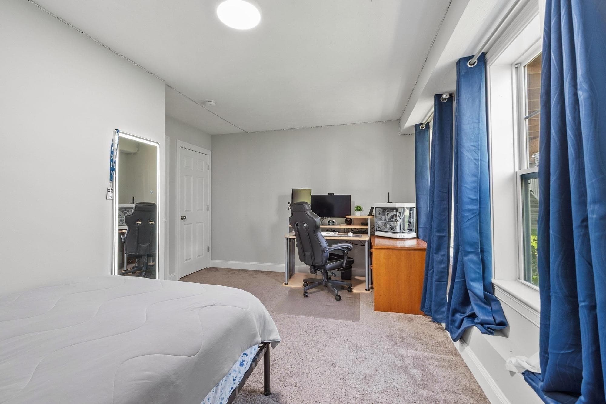 Condominium at 1400 Gorham St # 41, Lowell MA 01852, Lowell, photo 4 of 25