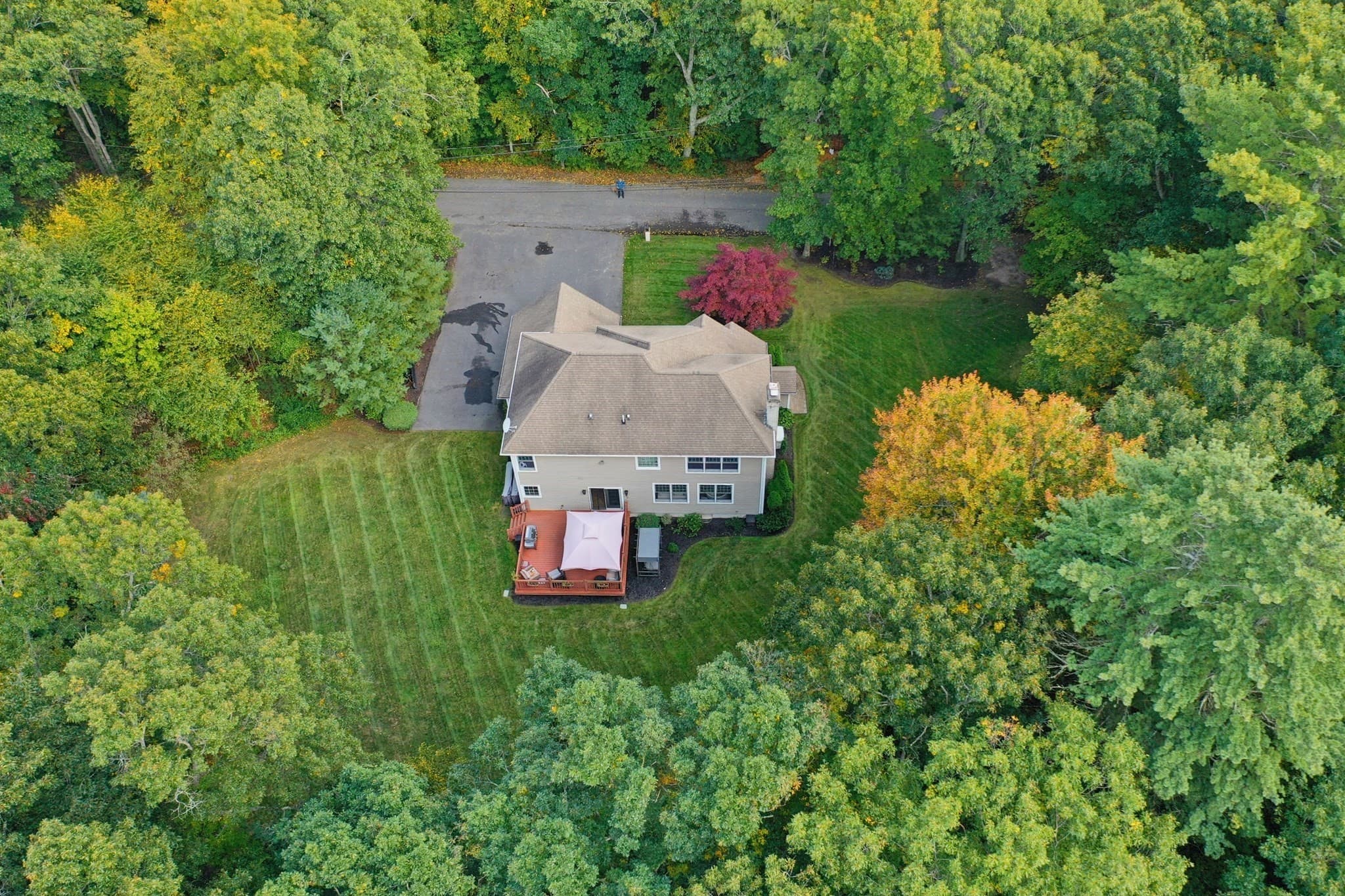 Single Family Residence at 8 Old Bliss St, Rehoboth MA 02769, Rehoboth, photo 5 of 42