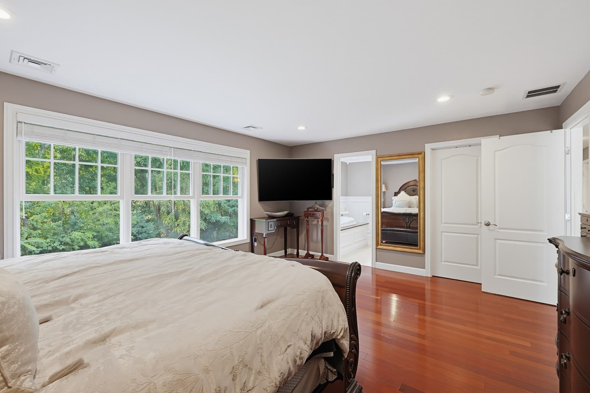 Single Family Residence at 8 Old Bliss St, Rehoboth MA 02769, Rehoboth, photo 24 of 42