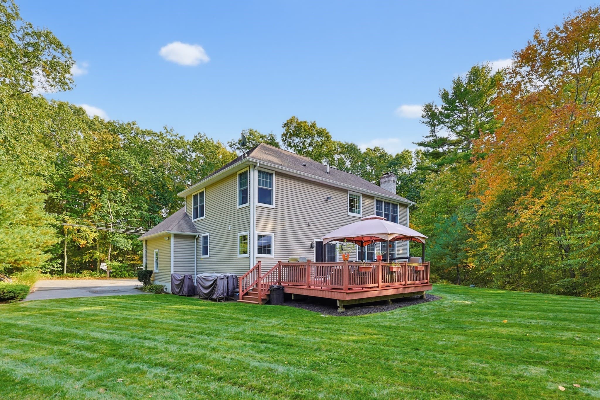 Single Family Residence at 8 Old Bliss St, Rehoboth MA 02769, Rehoboth, photo 38 of 42