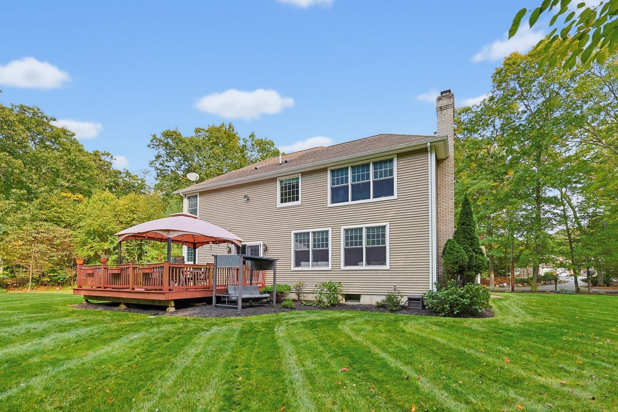 Single Family Residence at 8 Old Bliss St, Rehoboth MA 02769, Rehoboth, photo 39 of 42