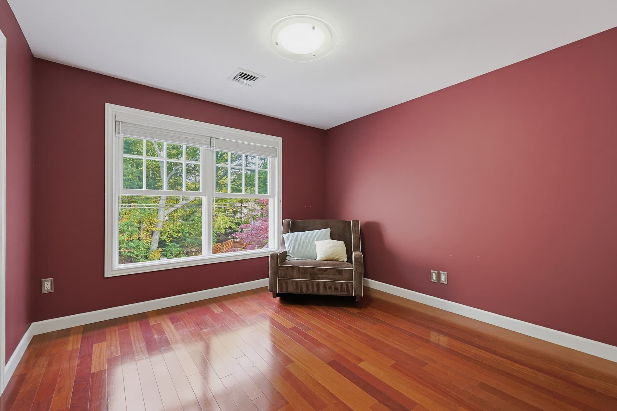 Single Family Residence at 8 Old Bliss St, Rehoboth MA 02769, Rehoboth, photo 29 of 42
