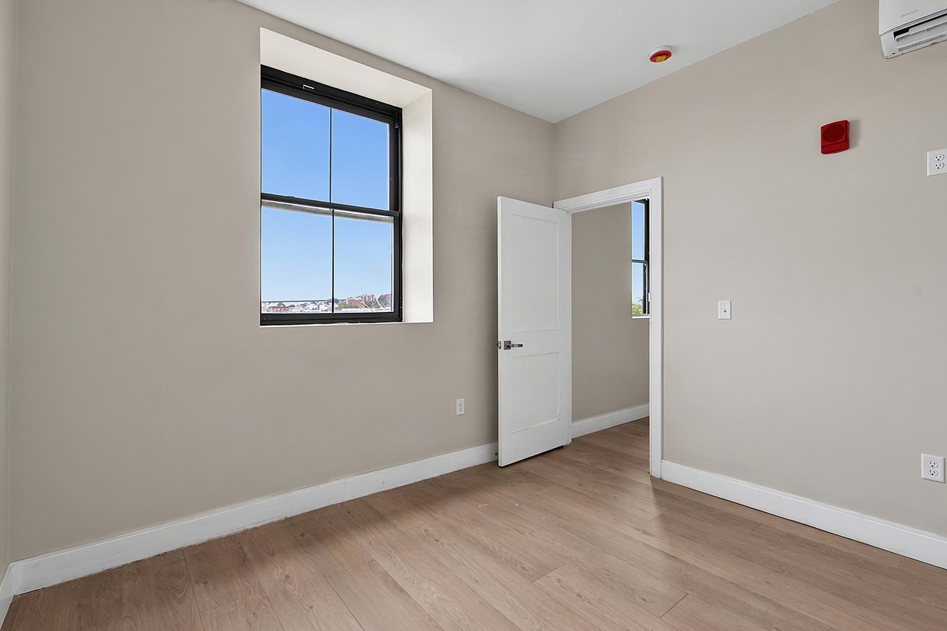 Apartment at 376 Third Street # 518, Everett MA 02149, photo 30 of 35