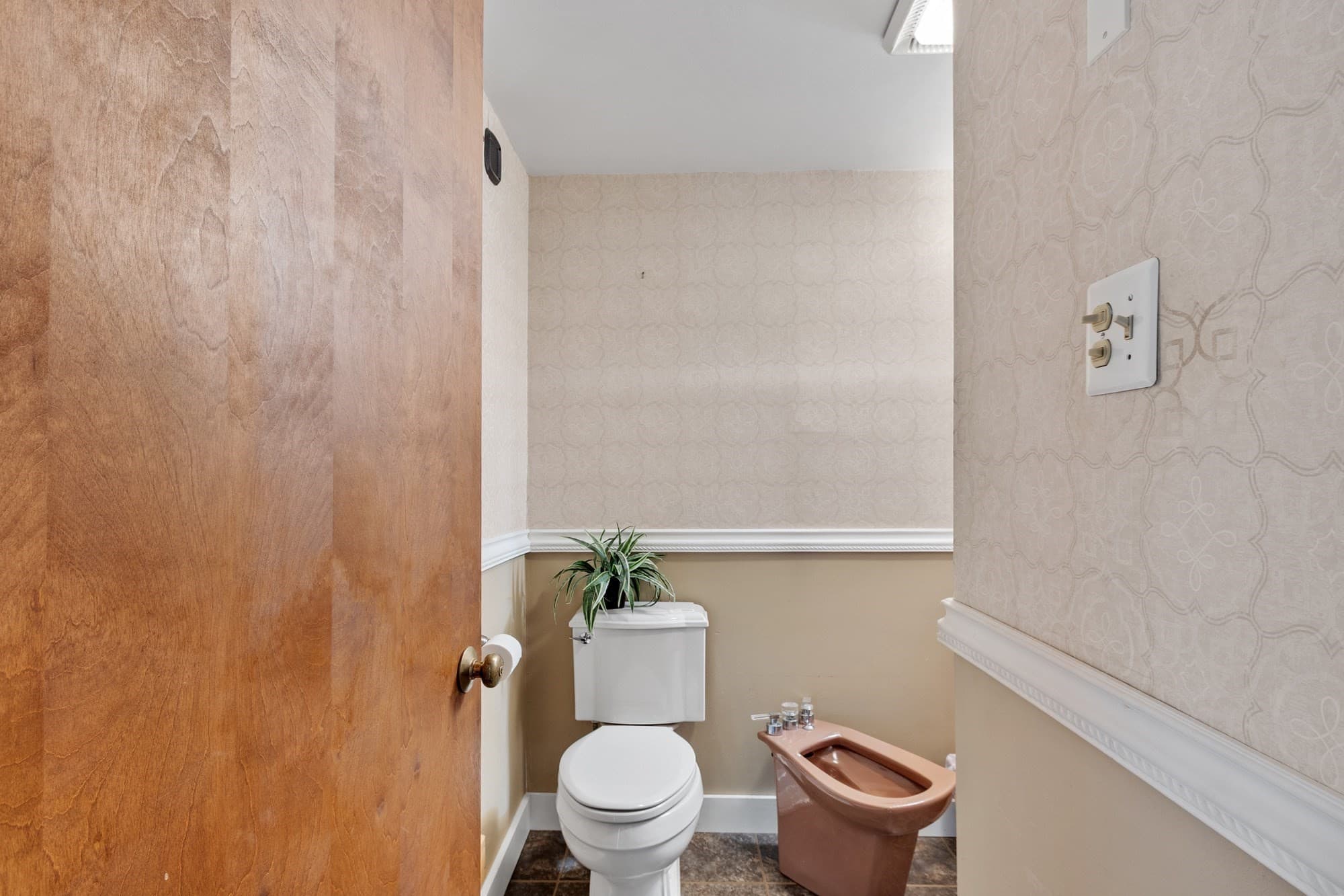 Single Family Residence at 137 Princeton Rd, Sterling MA 01564, photo 32 of 36