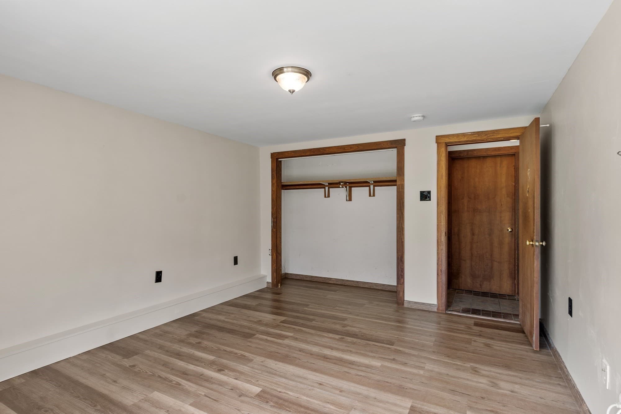Single Family Residence at 137 Princeton Rd, Sterling MA 01564, photo 28 of 36