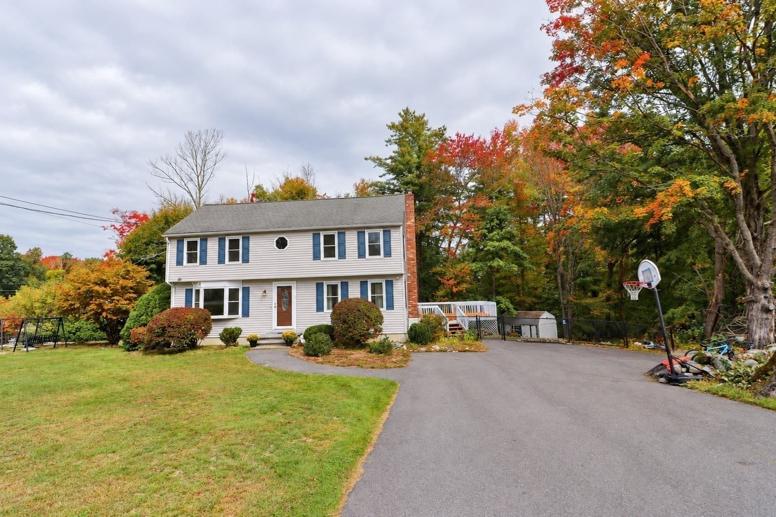 Single Family Residence at 33 Summer St, Tyngsborough MA 01879, Tyngsborough, photo 2 of 30