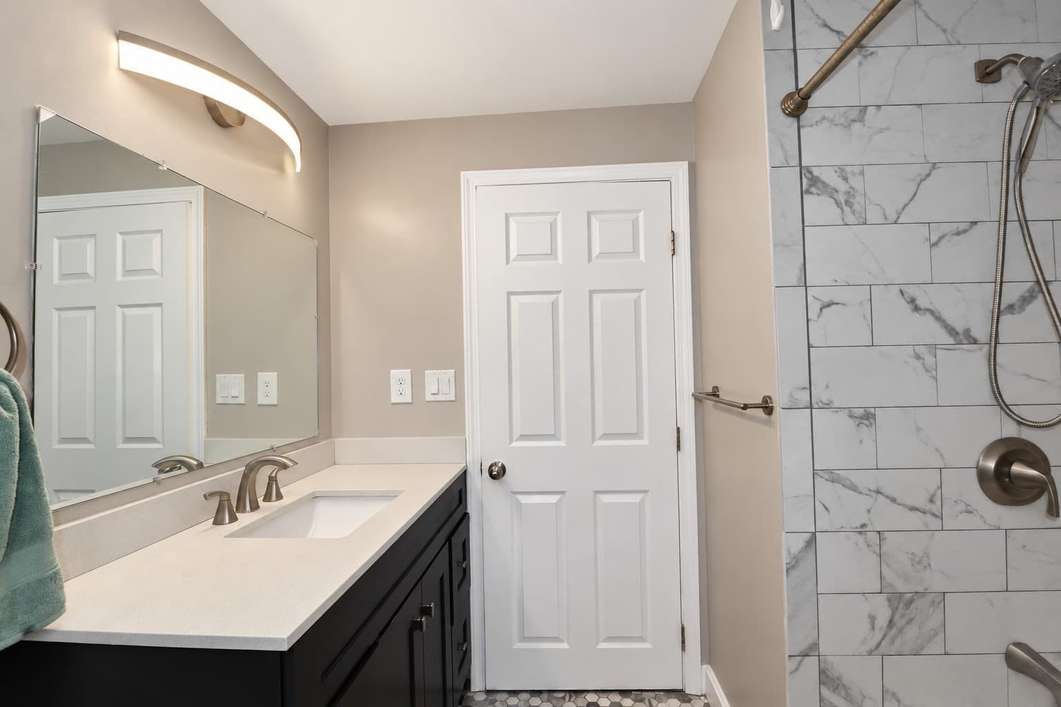 Single Family Residence at 33 Summer St, Tyngsborough MA 01879, Tyngsborough, photo 16 of 30