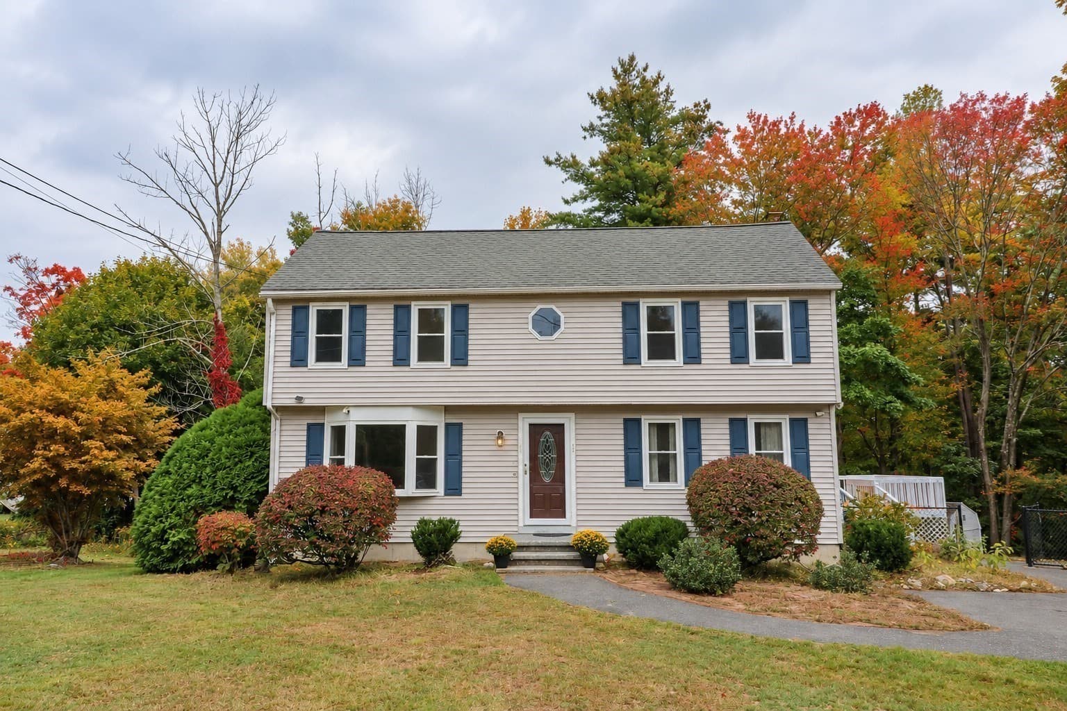 33 Summer St, Tyngsborough MA 01879