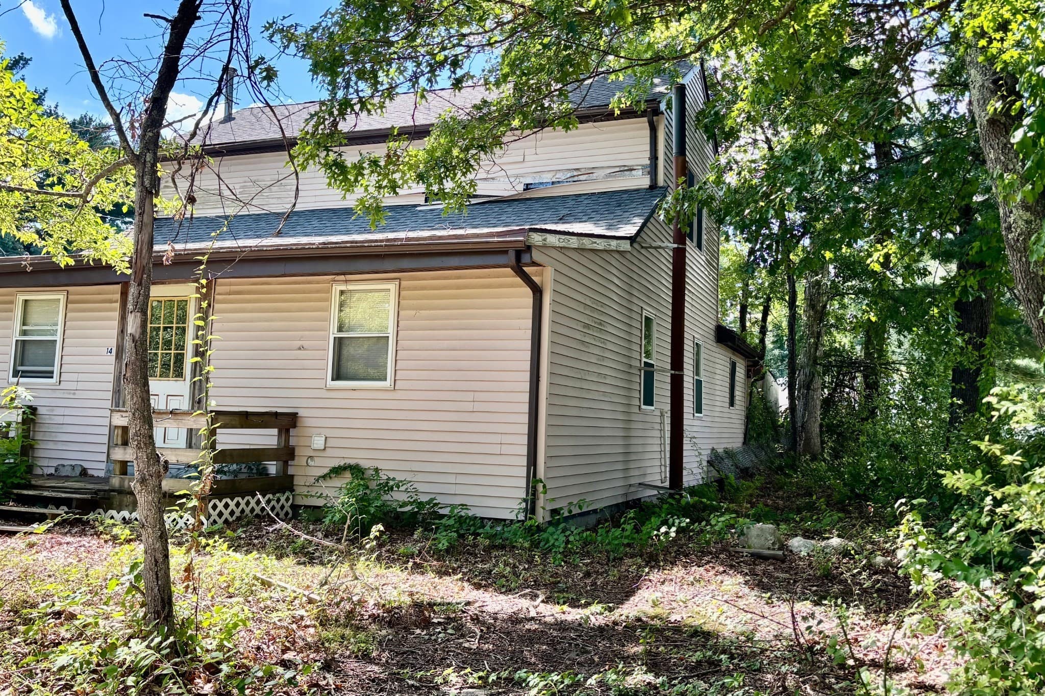 Single Family Residence at 14 Doris Rd, Halifax MA 02338, Halifax, photo 2 of 21