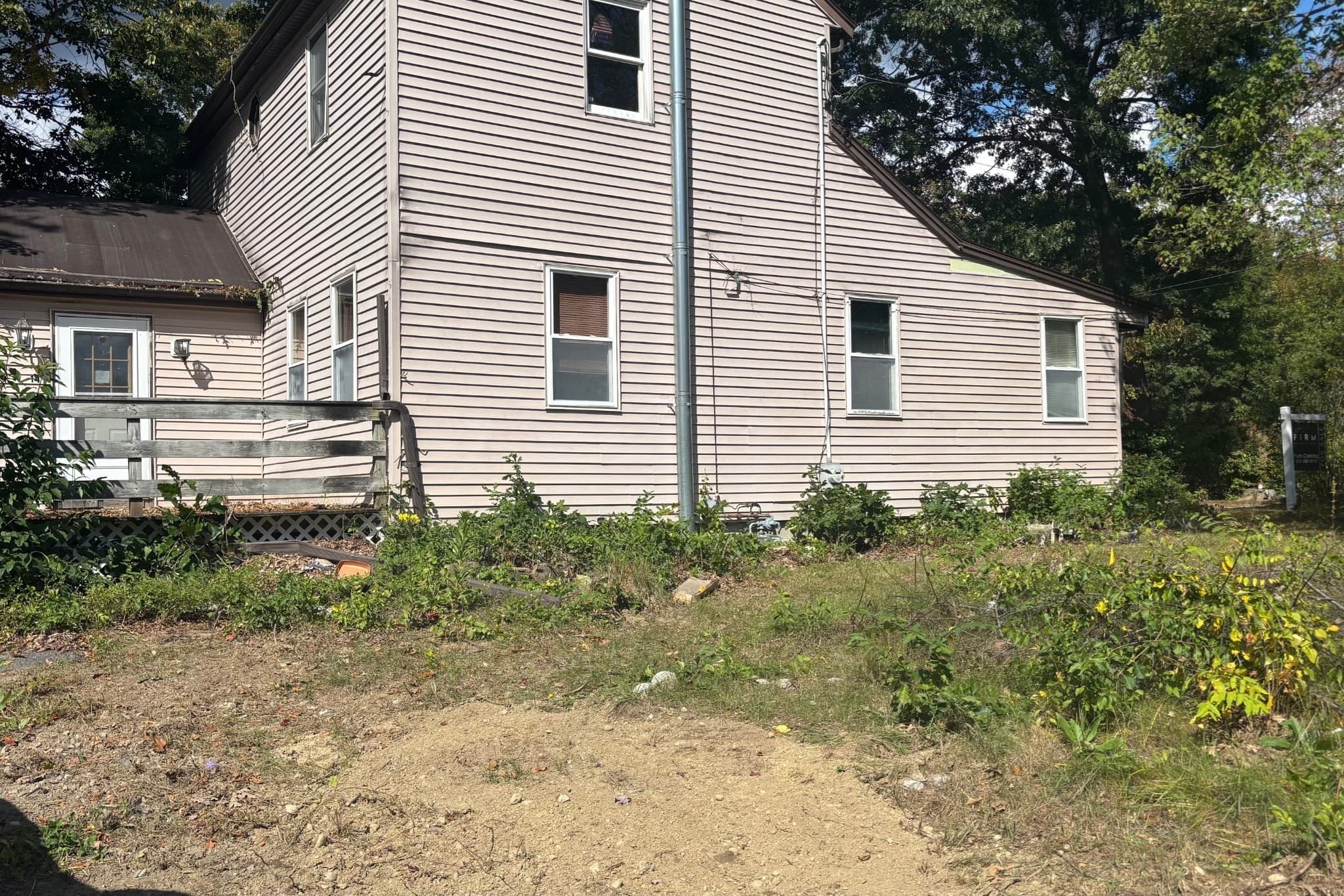 Single Family Residence at 14 Doris Rd, Halifax MA 02338, Halifax, photo 3 of 21
