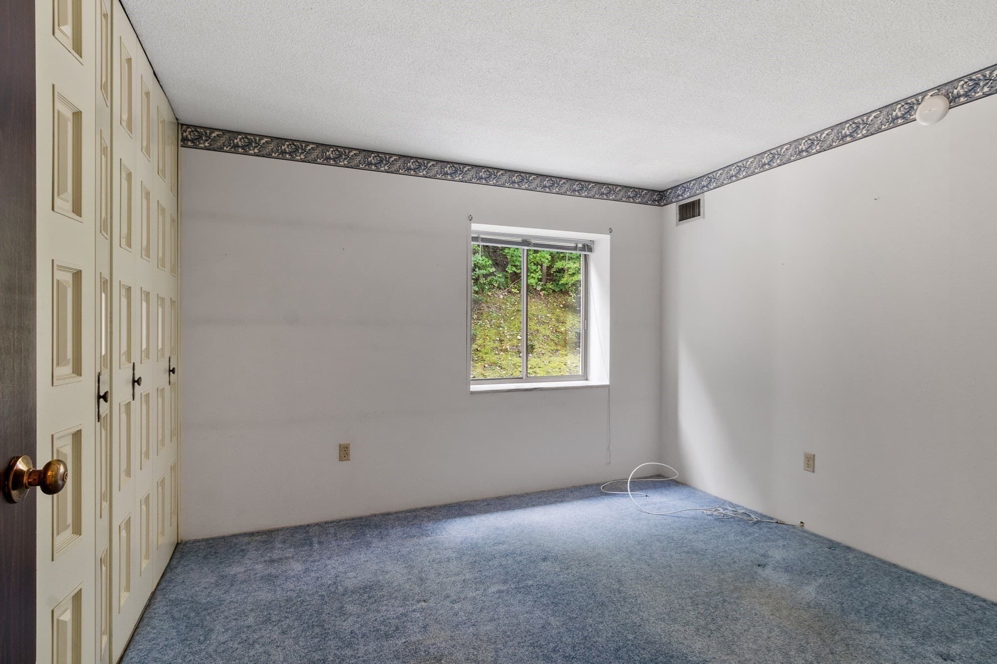 Condominium at 855 John Fitch Hwy # 17, Fitchburg MA 01420, Fitchburg, photo 13 of 28