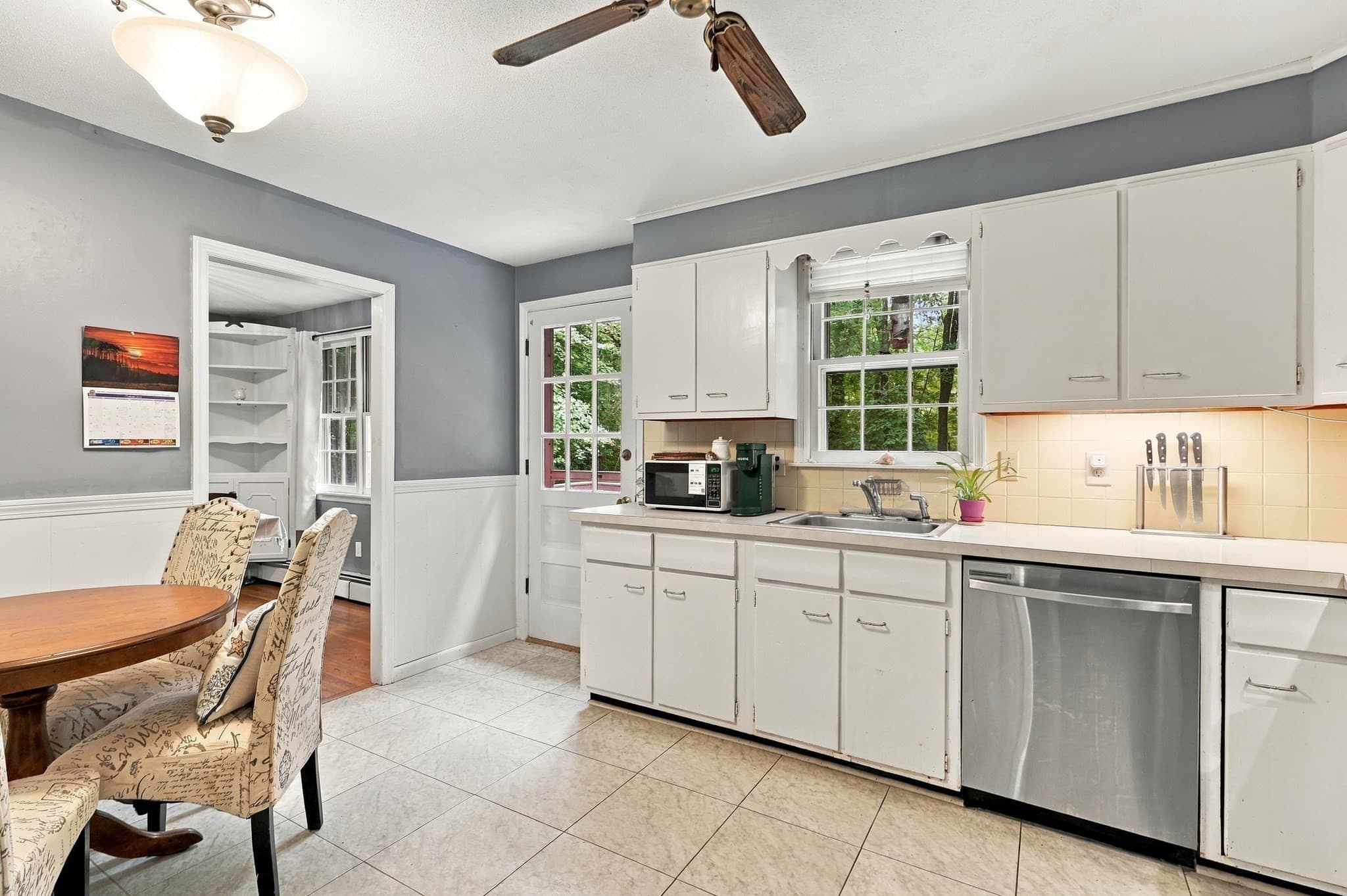 Single Family Residence at 765 Salisbury Street, Holden MA 01520, Holden, photo 9 of 36