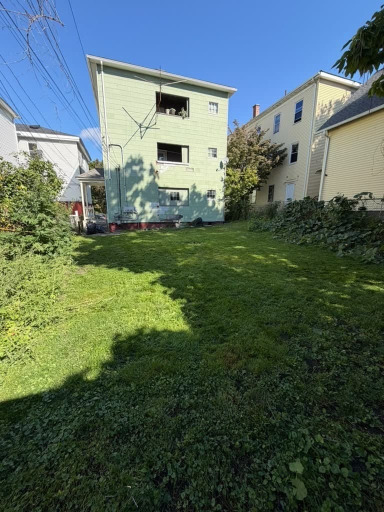 3 Family at 31 Suffield St, Worcester MA 01610, Worcester, photo 17 of 17