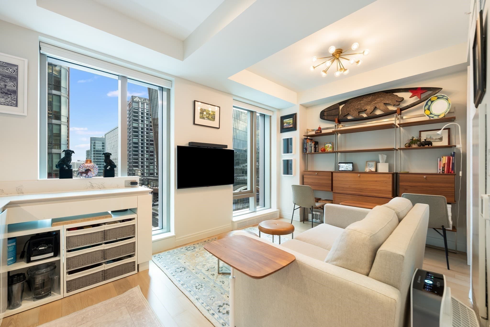 Condominium at 135 Seaport Blvd # 818, Boston MA 02210, Boston, photo 2 of 29