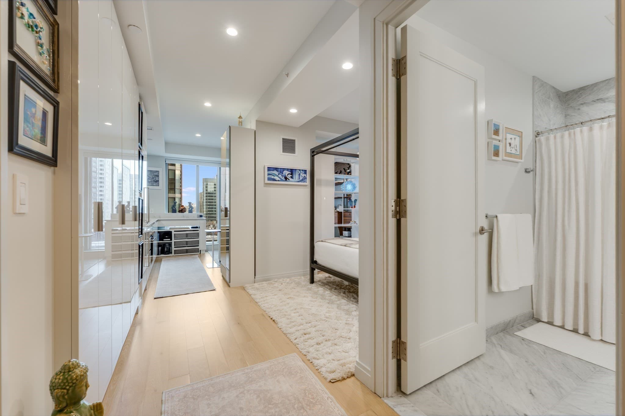 Condominium at 135 Seaport Blvd # 818, Boston MA 02210, Boston, photo 9 of 29