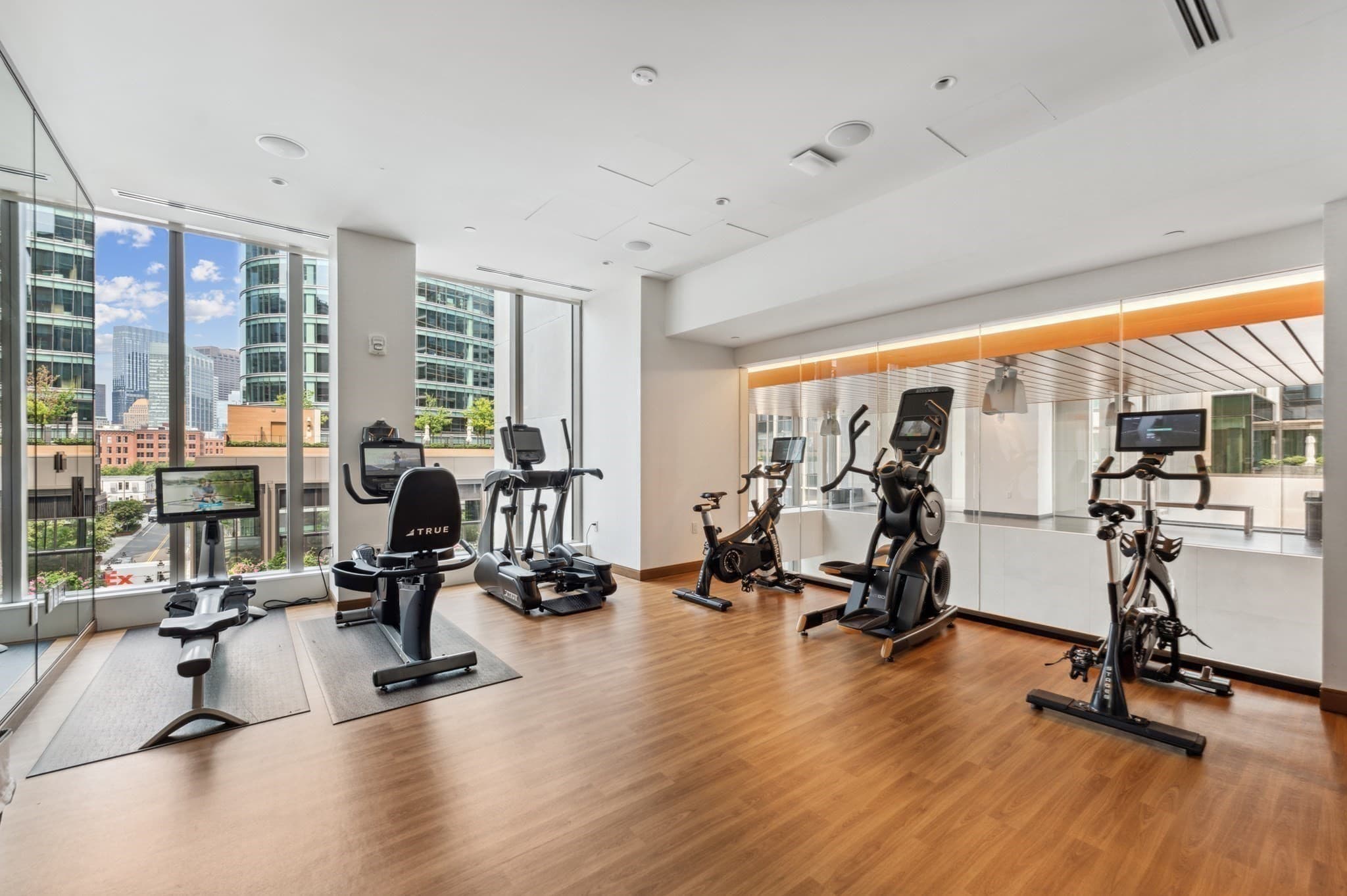 Condominium at 135 Seaport Blvd # 818, Boston MA 02210, Boston, photo 19 of 29