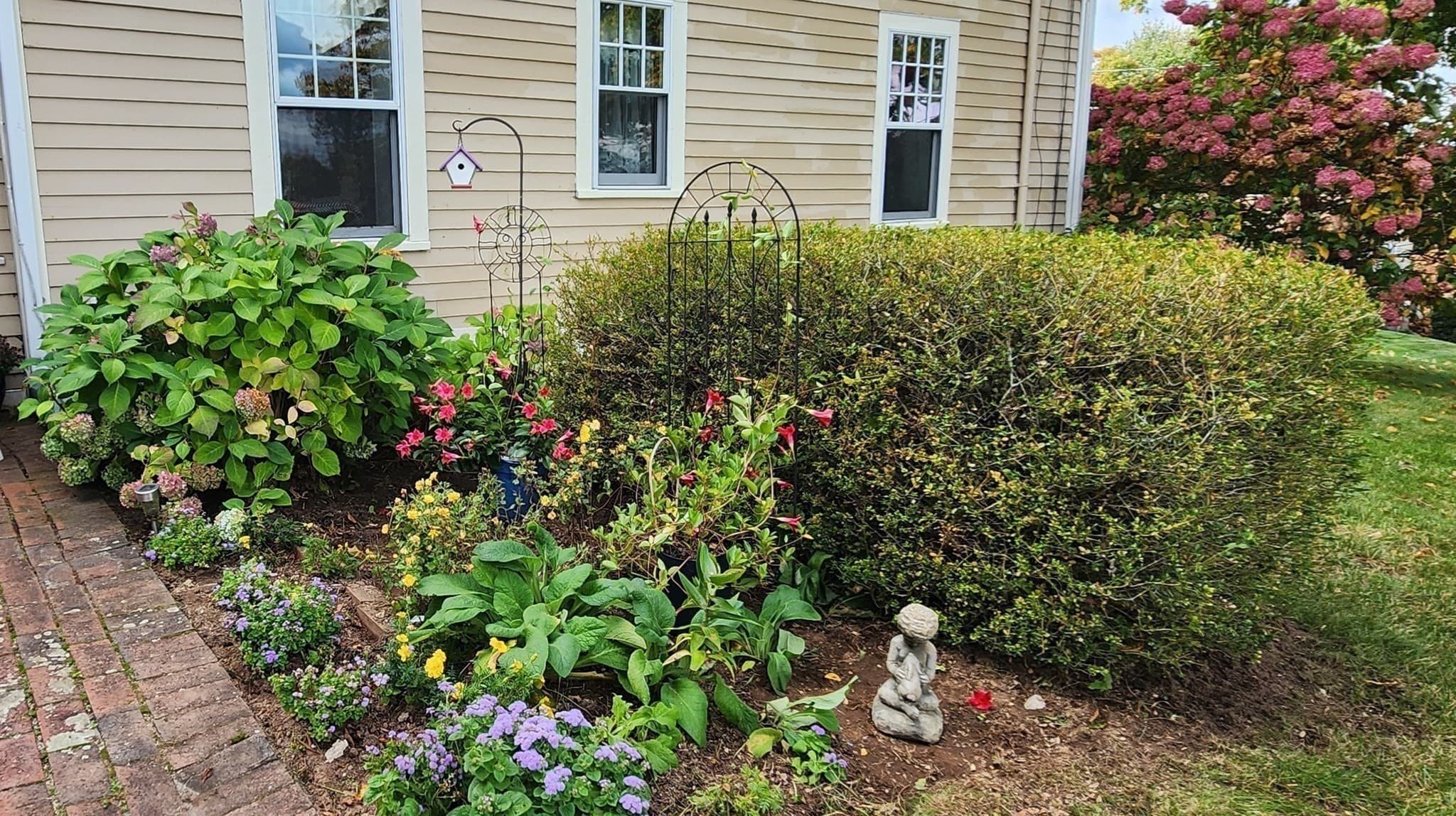 Single Family Residence at 300 Wilbraham Rd, Hampden MA 01036, Hampden, photo 16 of 18