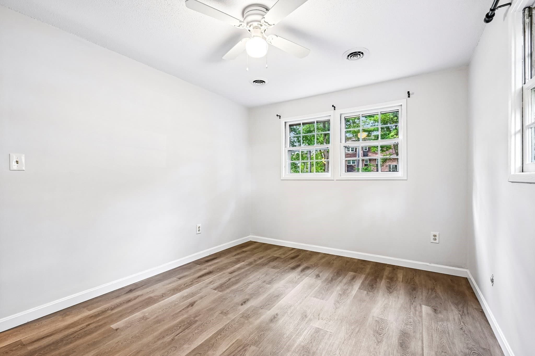 Condominium at 77 Ford St # A, Methuen MA 01844, Methuen, photo 16 of 31