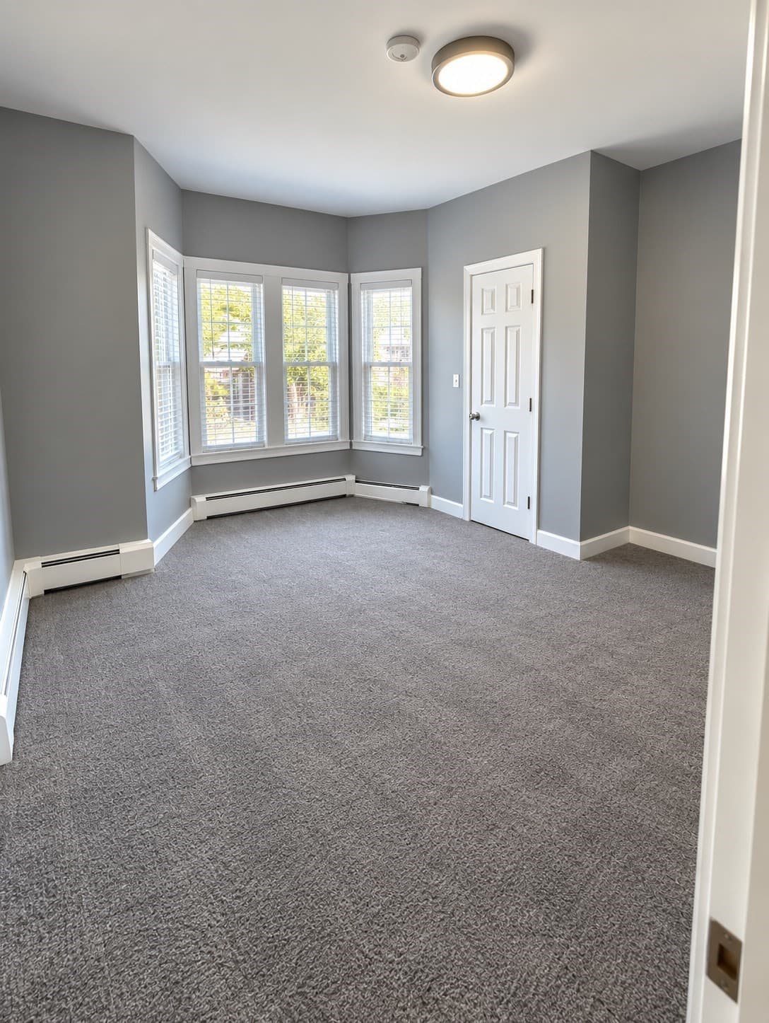 Multi Family at 79 Oak Street, Springfield MA 01151, Springfield, photo 7 of 16