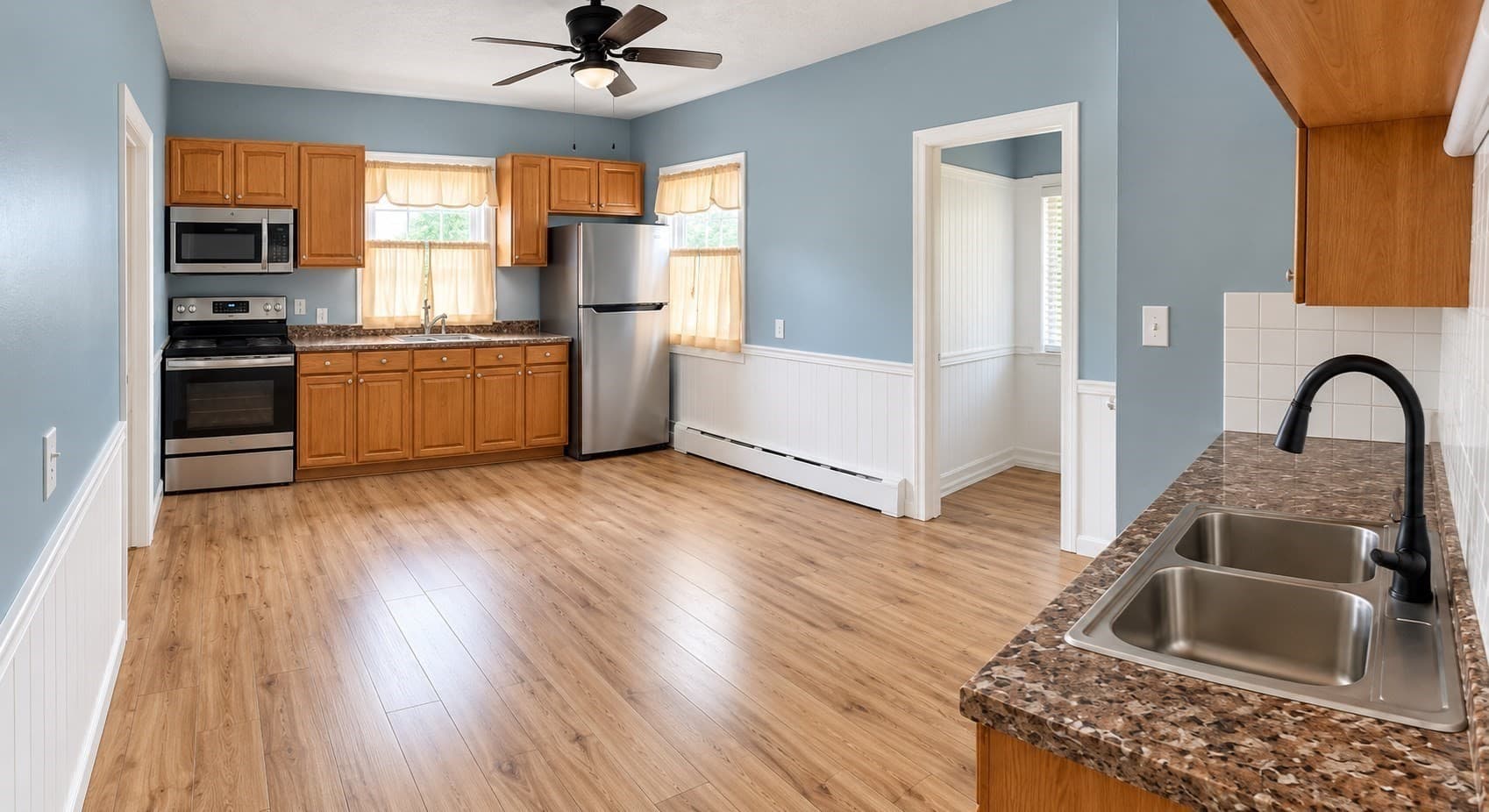 Multi Family at 79 Oak Street, Springfield MA 01151, Springfield, photo 5 of 16
