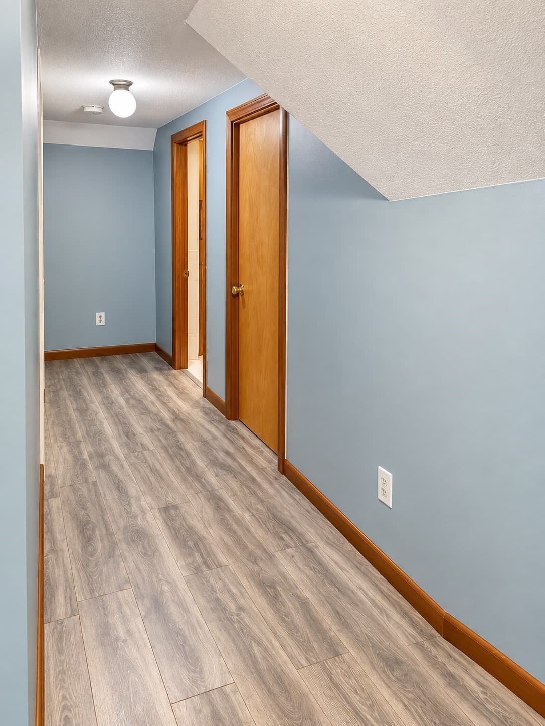 Multi Family at 79 Oak Street, Springfield MA 01151, Springfield, photo 10 of 16