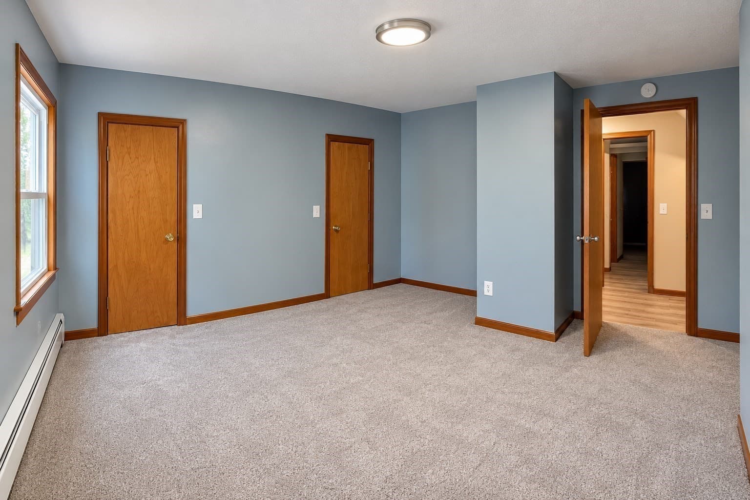 Multi Family at 79 Oak Street, Springfield MA 01151, Springfield, photo 8 of 16
