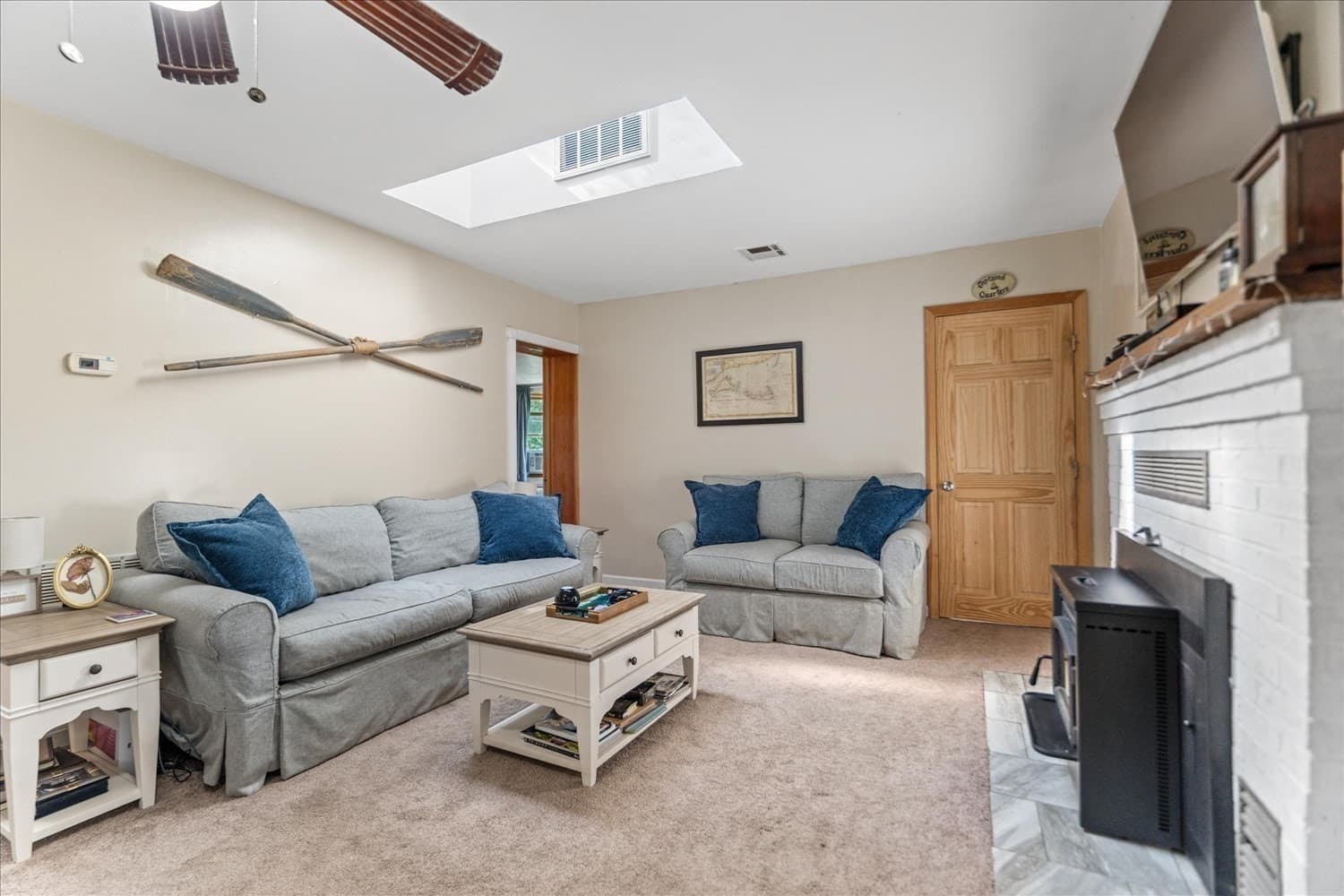 Single Family Residence at 15 Charles St, Lakeville MA 02347, Lakeville, photo 6 of 31