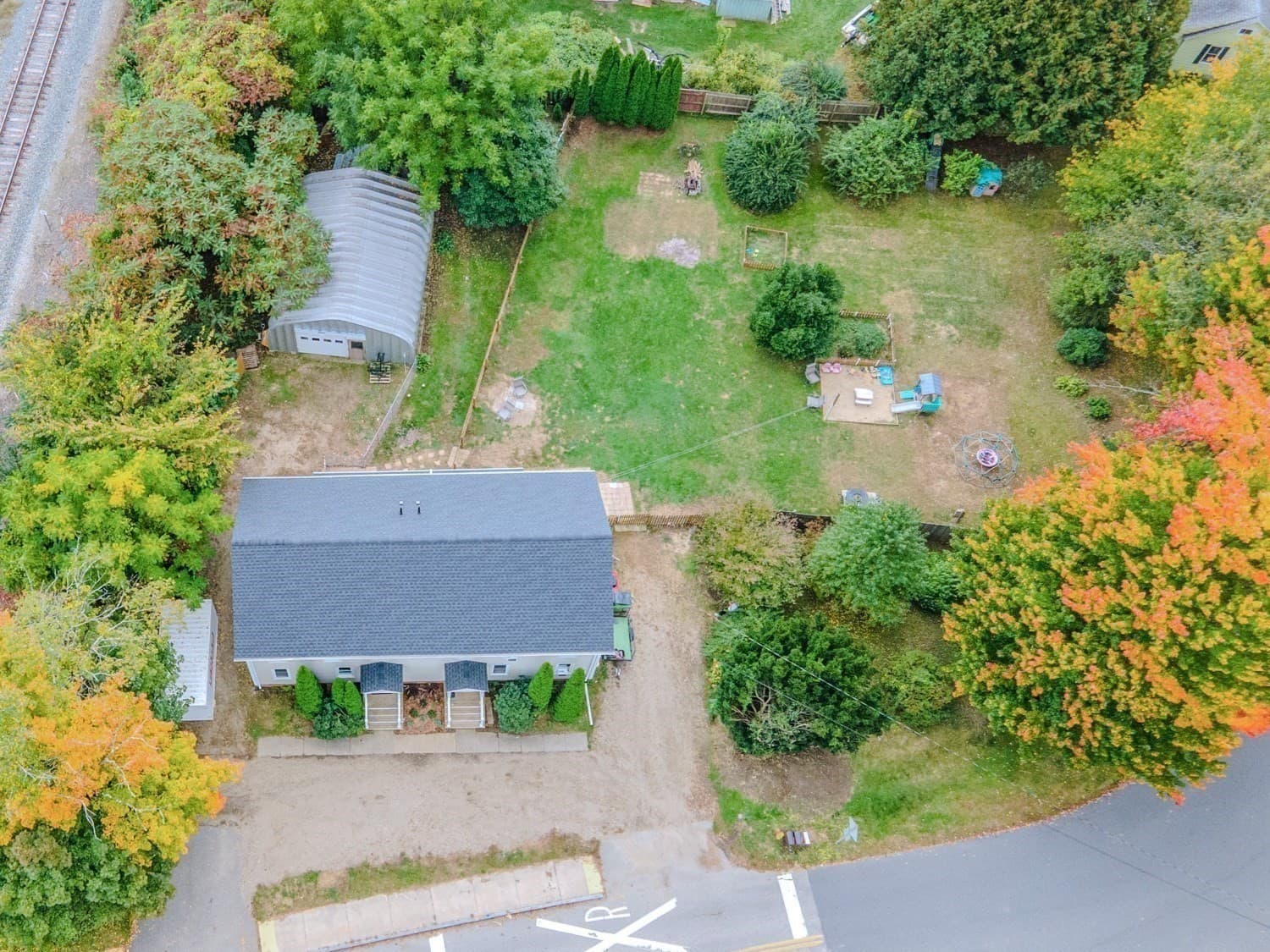 2 Family - 2 Units Side by Side at 33 Pleasant Street, Deerfield MA 01373, photo 42 of 42