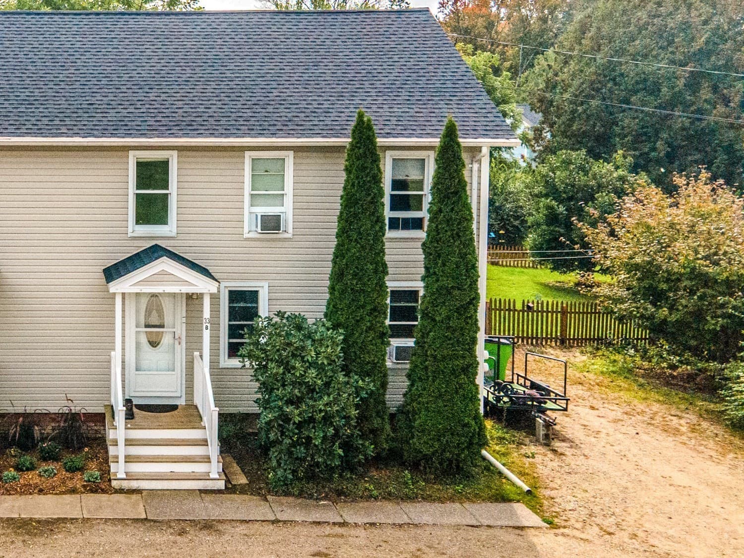 2 Family - 2 Units Side by Side at 33 Pleasant Street, Deerfield MA 01373, photo 17 of 42