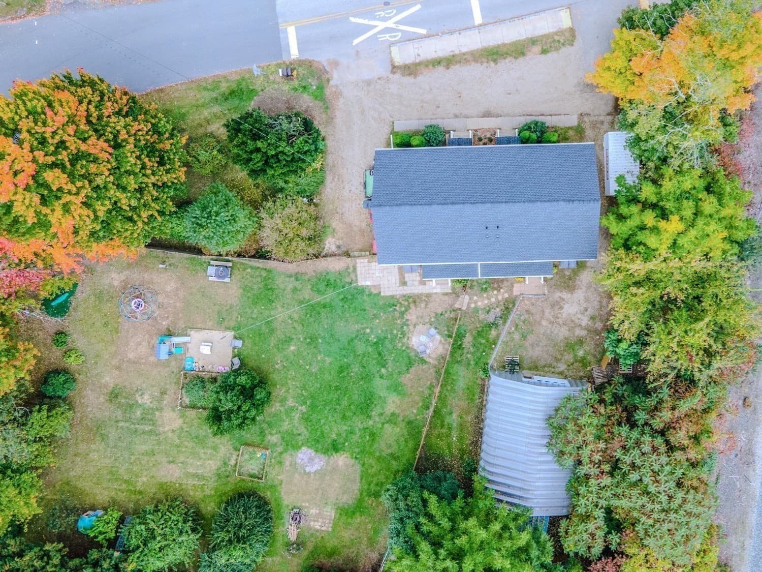 2 Family - 2 Units Side by Side at 33 Pleasant Street, Deerfield MA 01373, photo 38 of 42