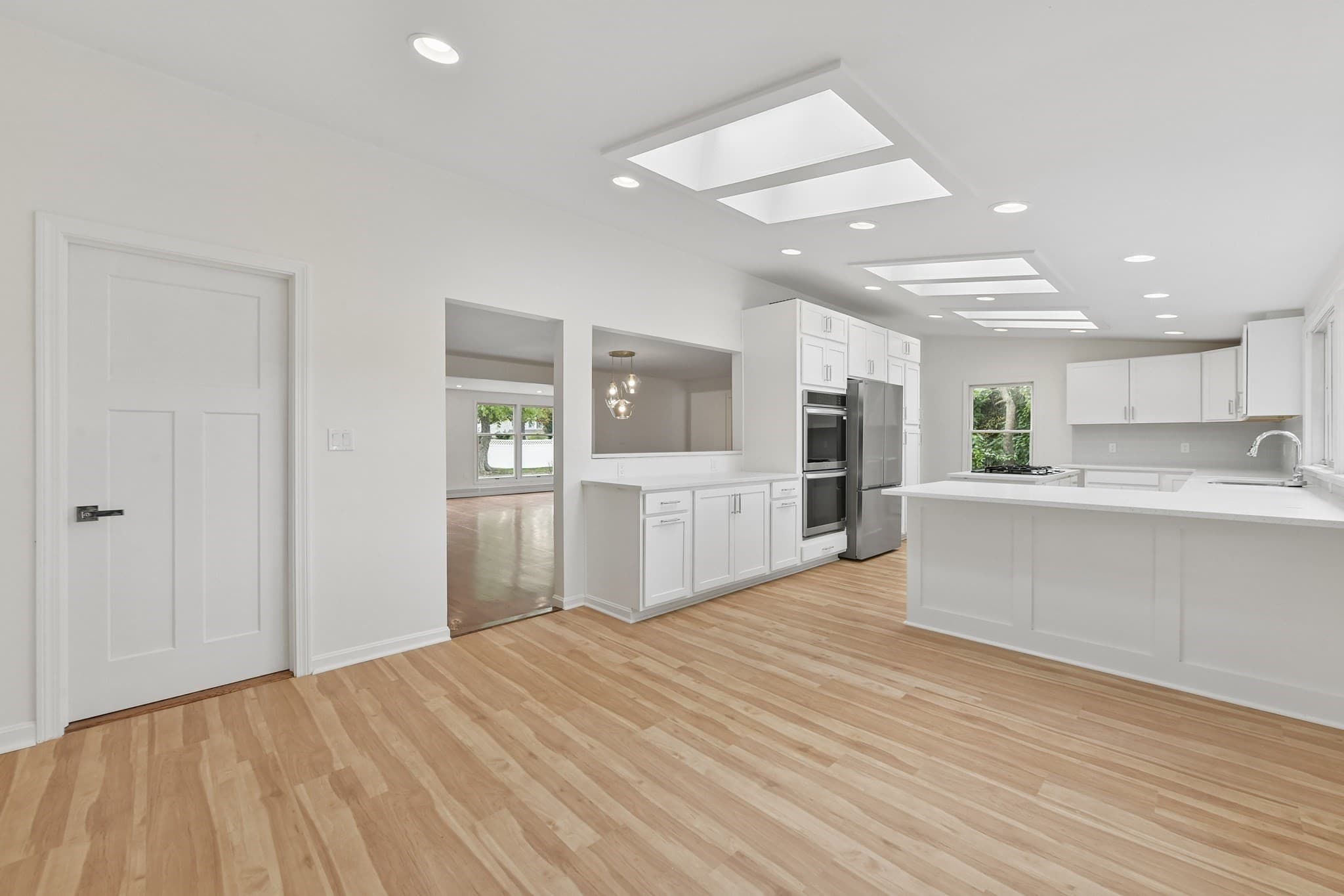 Single Family Residence at 1 Frances Rd, Burlington MA 01803, Burlington, photo 11 of 42