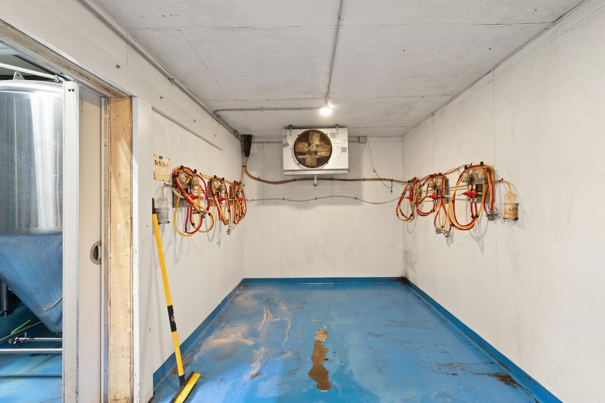 Commercial Sale at 232 Rantoul St, Beverly MA 01915, Beverly, photo 23 of 28
