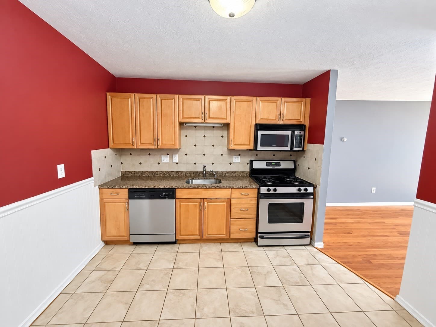 Condominium at 458-460 Eastern Ave # 15, Lynn MA 01902, Lynn, photo 2 of 14