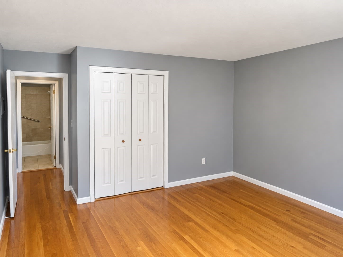 Condominium at 458-460 Eastern Ave # 15, Lynn MA 01902, Lynn, photo 11 of 14
