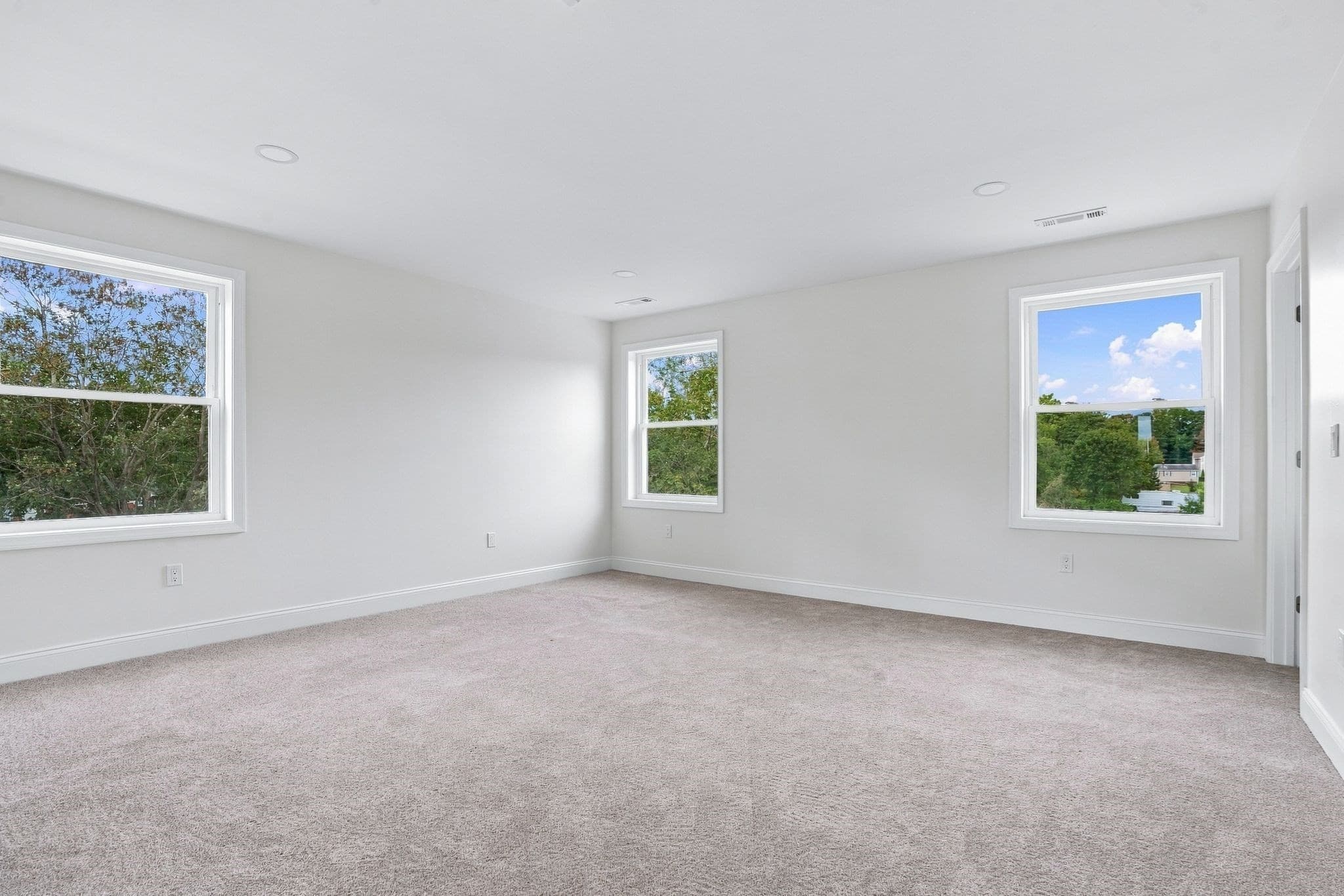 Condominium at 2120 Water St # 1, Dighton MA 02715, Dighton, photo 13 of 36
