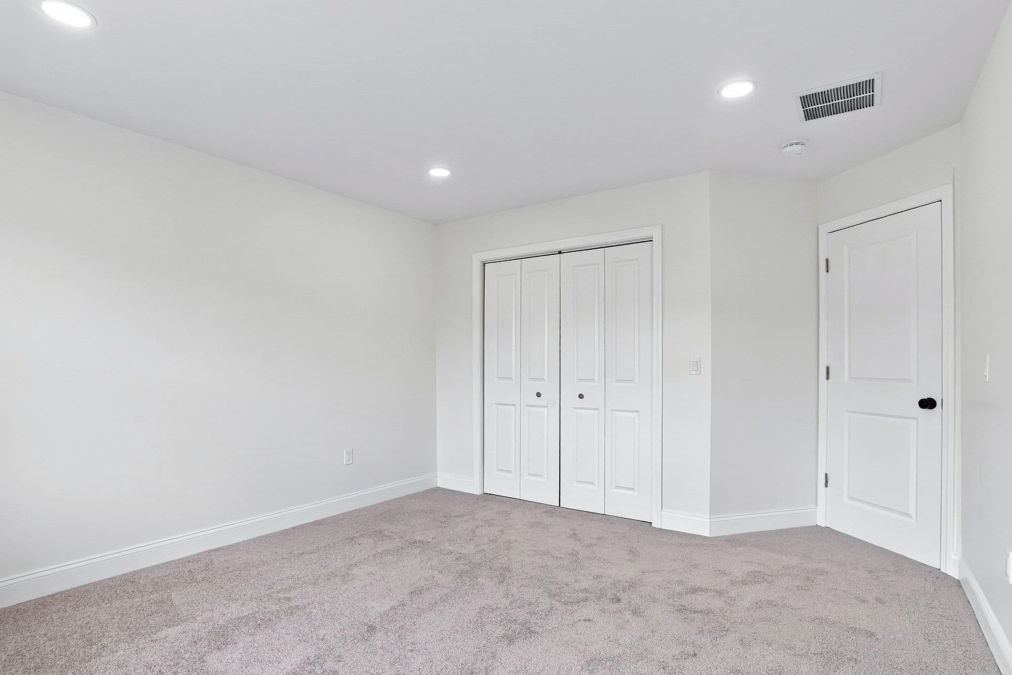 Condominium at 2120 Water St # 1, Dighton MA 02715, Dighton, photo 18 of 36