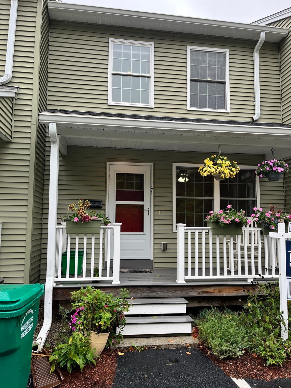 17 Arcade Street # B, Northbridge MA 01588