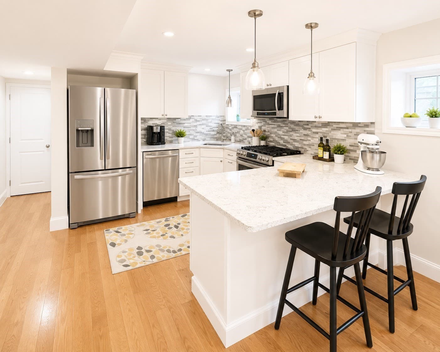 Condominium at 466-468 Medford St # 2, Somerville MA 02145, Somerville, photo 4 of 21