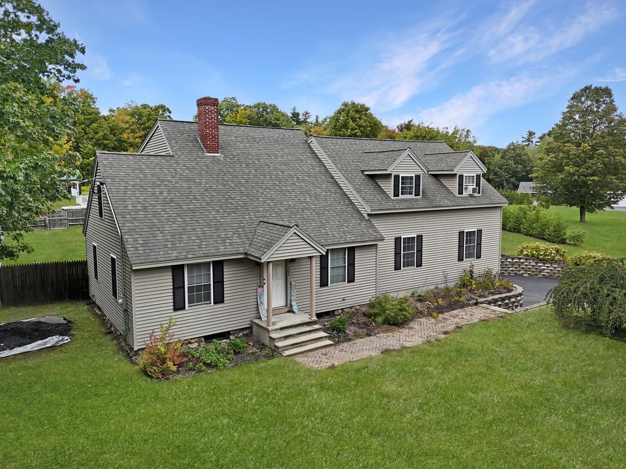 Single Family Residence at 505 South Rd, Ashby MA 01431, photo 2 of 34