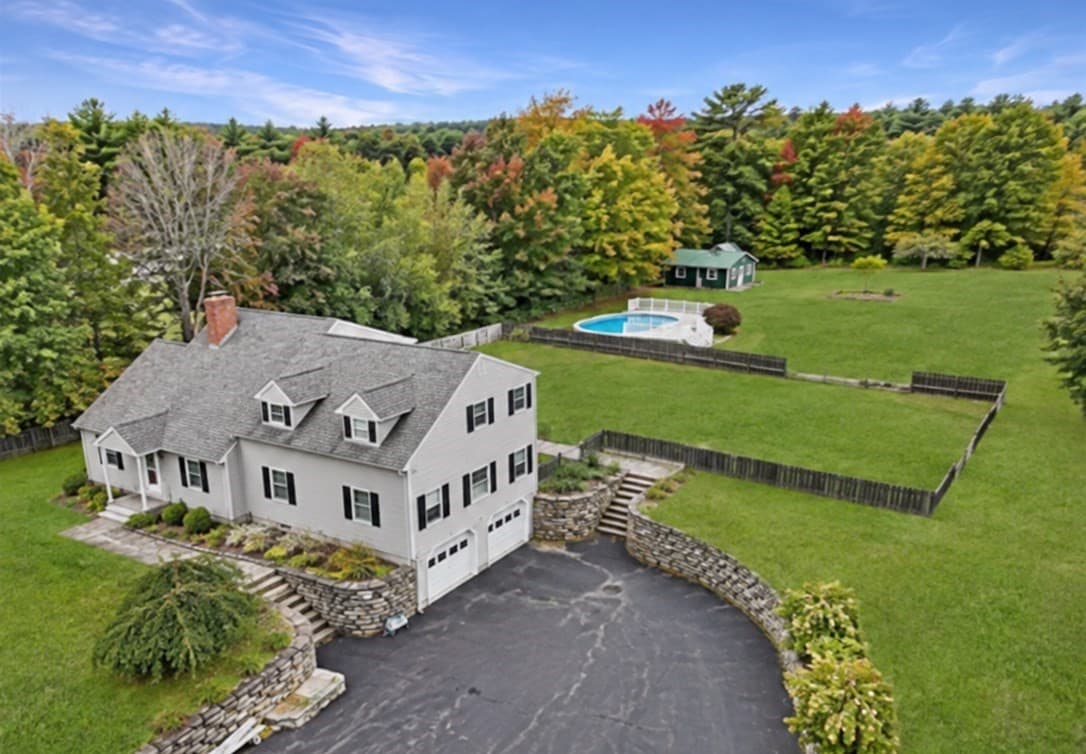 505 South Rd, Ashby MA 01431