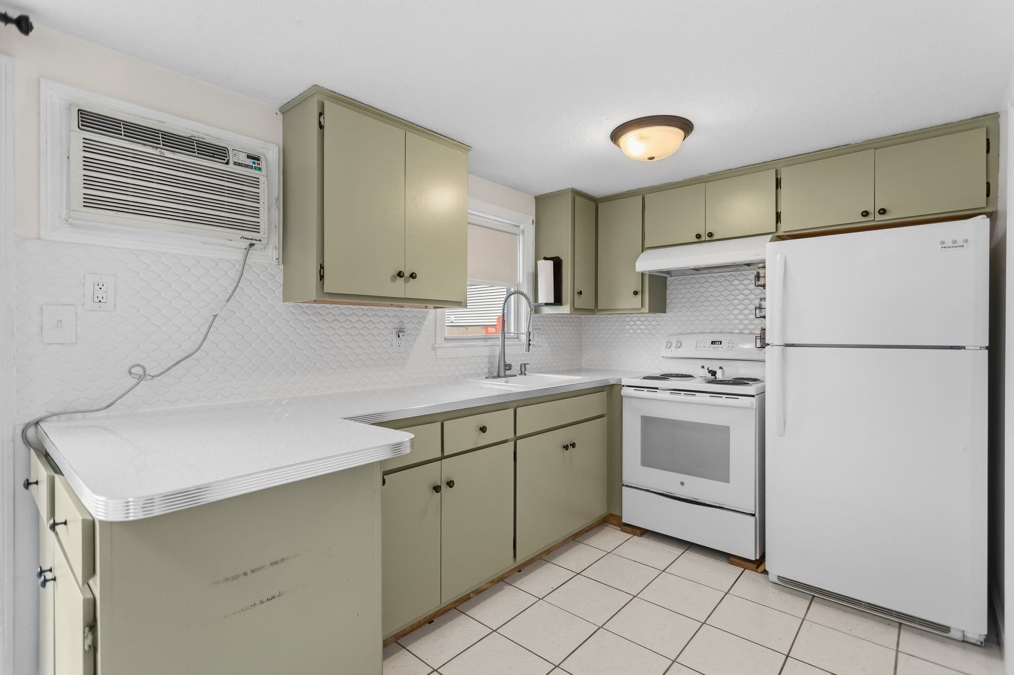 Condominium at 18 Westford Road # 34, Ayer MA 01432, Ayer, photo 8 of 28