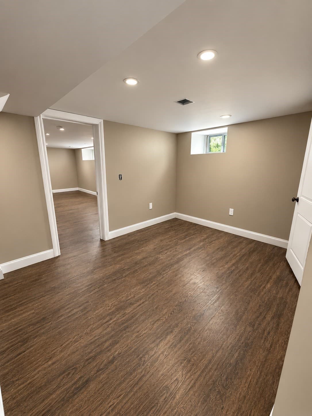 Single Family Residence at 996 Walnut St, Fall River MA 02720, Fall River, photo 27 of 30