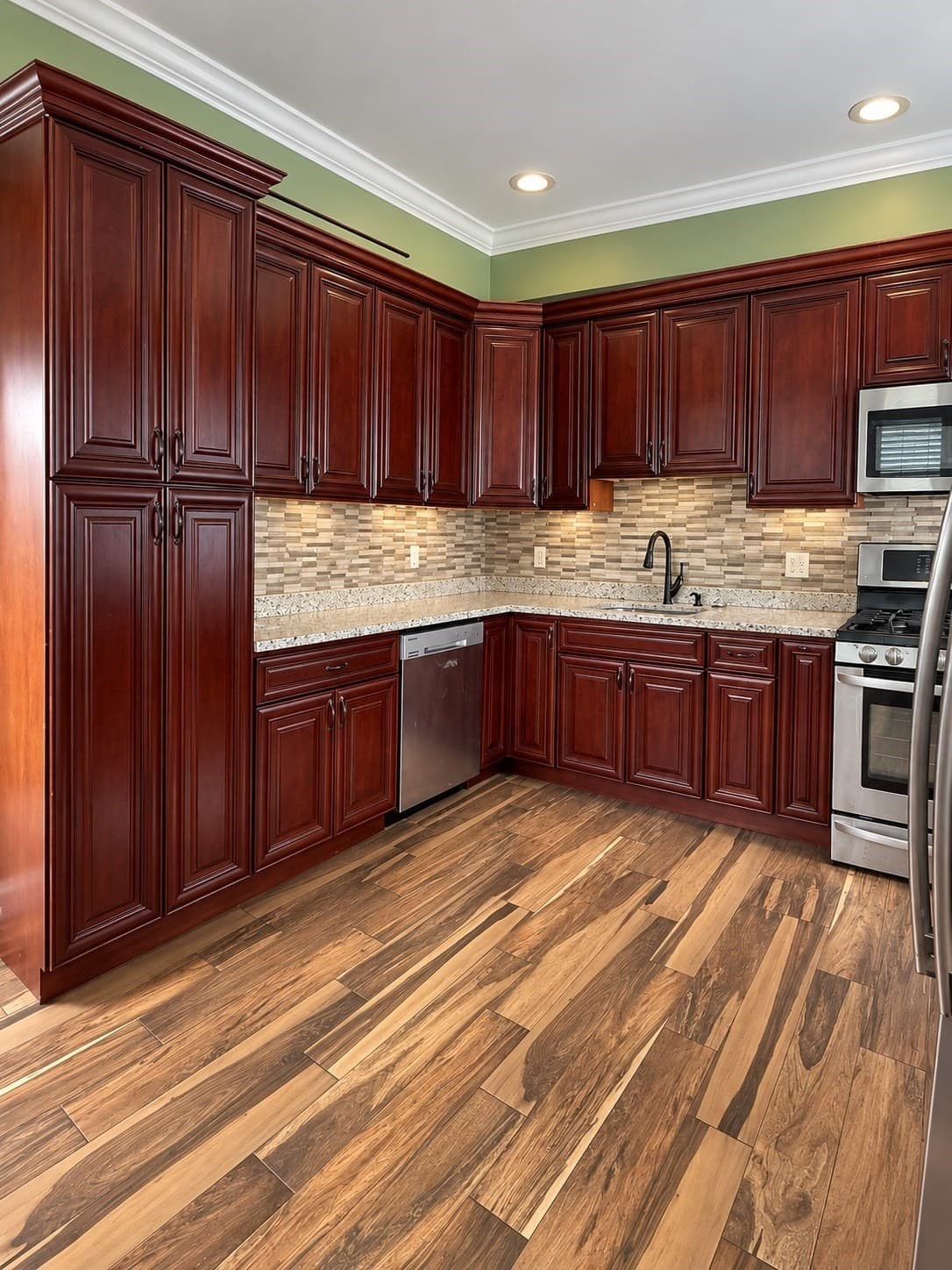 Single Family Residence at 996 Walnut St, Fall River MA 02720, Fall River, photo 6 of 30