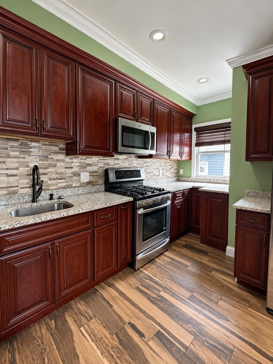 Single Family Residence at 996 Walnut St, Fall River MA 02720, Fall River, photo 7 of 30