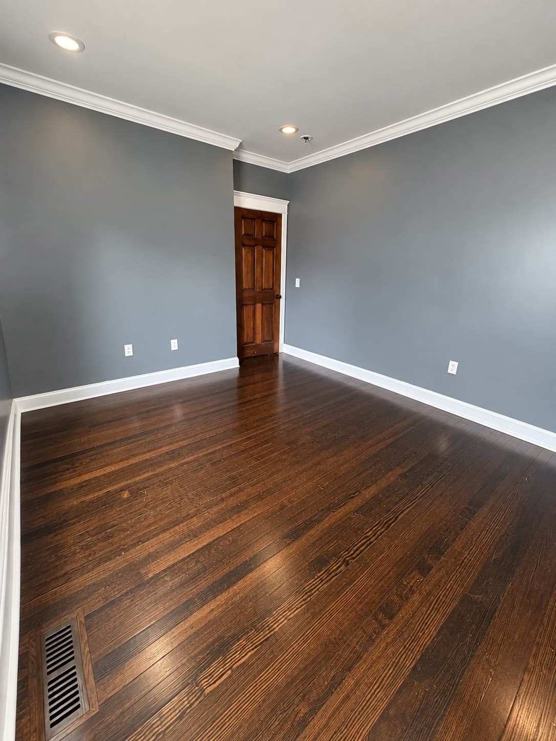 Single Family Residence at 996 Walnut St, Fall River MA 02720, Fall River, photo 24 of 30