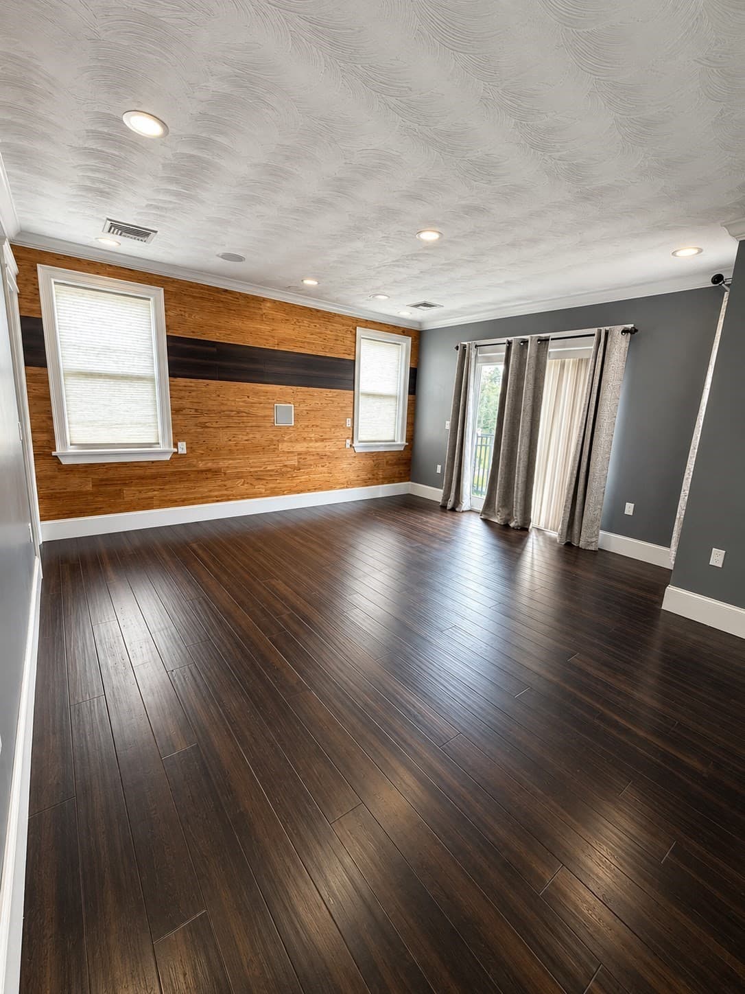 Single Family Residence at 996 Walnut St, Fall River MA 02720, Fall River, photo 14 of 30