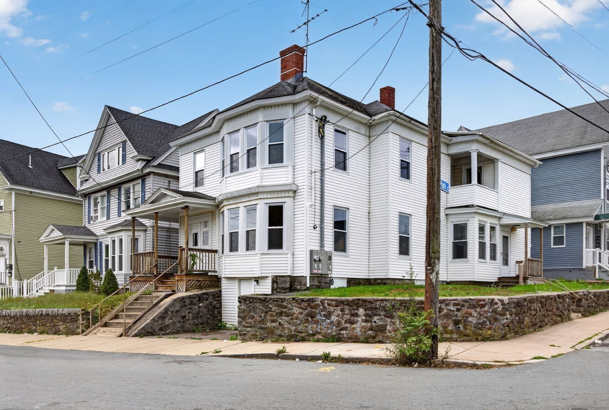 Multi Family at 16 Berkeley St, Lawrence MA 01841, Lawrence, photo 2 of 37